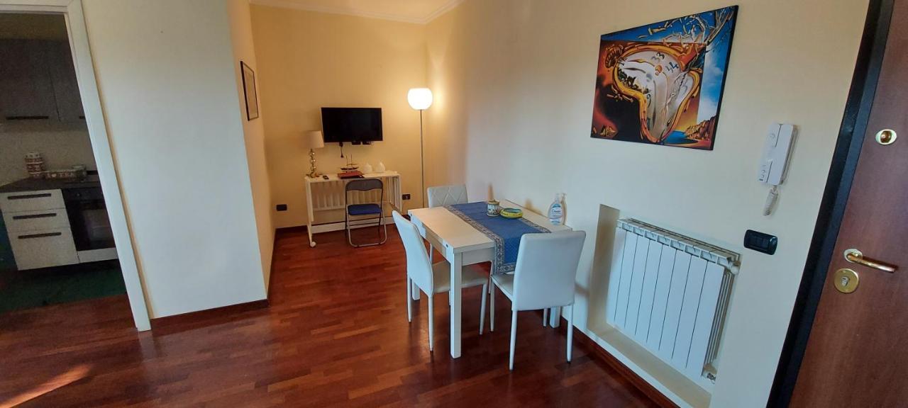 Manzoni Apartment メッシーナ エクステリア 写真