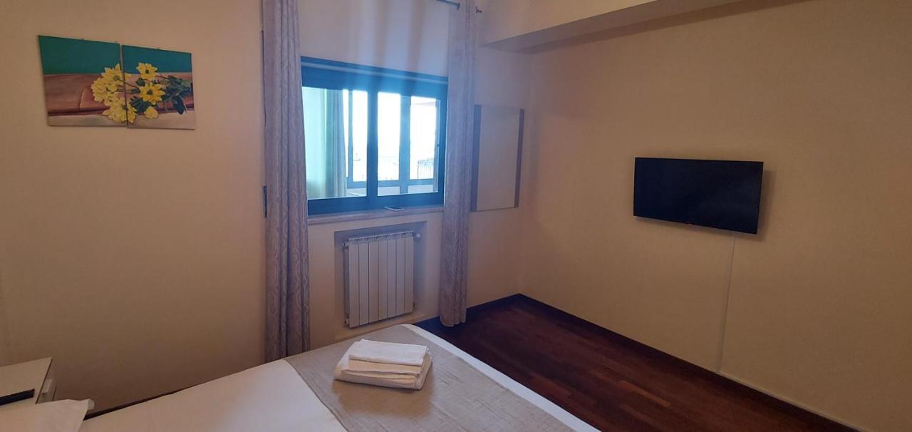Manzoni Apartment メッシーナ エクステリア 写真