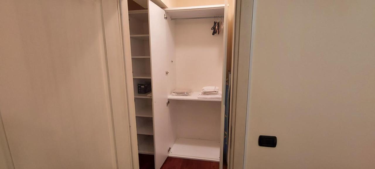 Manzoni Apartment メッシーナ エクステリア 写真