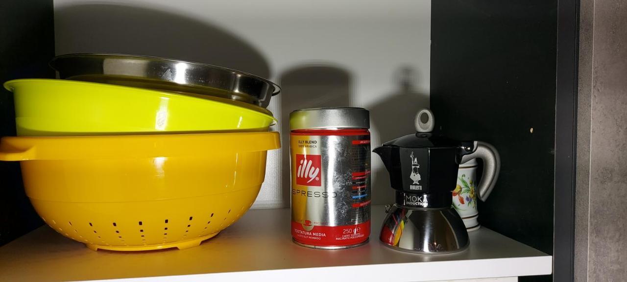Manzoni Apartment メッシーナ エクステリア 写真